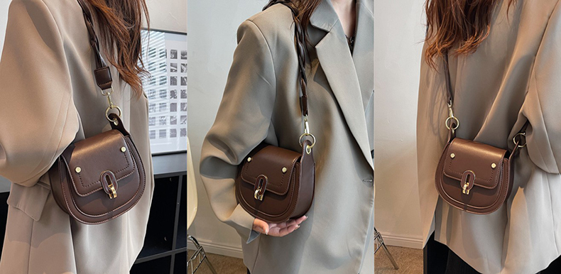 女性の財布とハンドバッグ